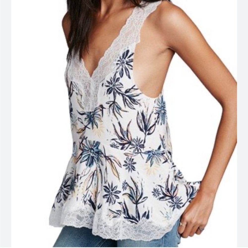 NWT, Intimately Free People Bell Flower Lace Trim Tunic Tank Top